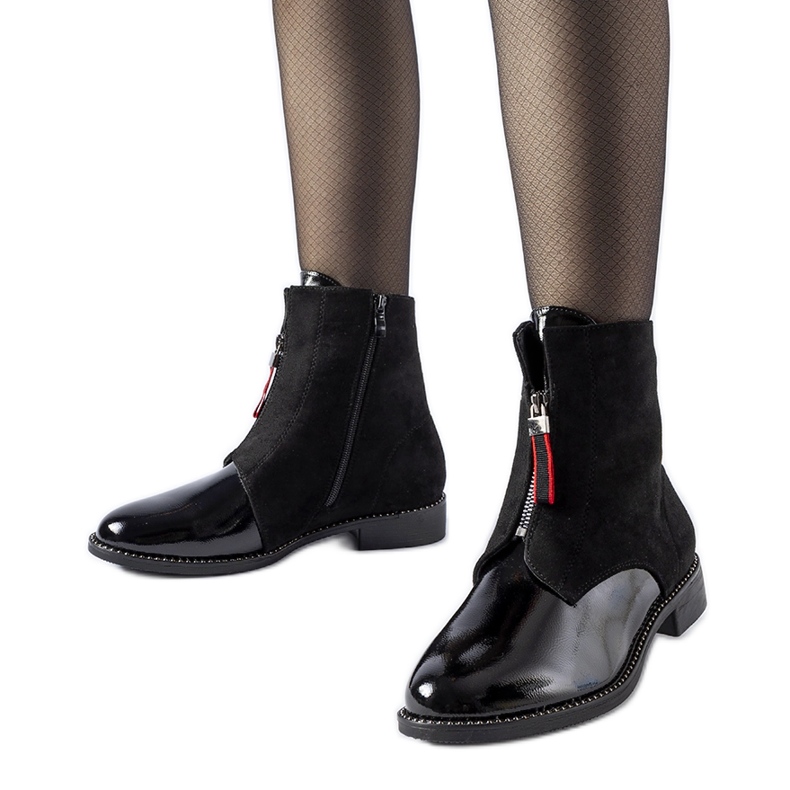 Crne izolirane patentirane gležnjače Belvedere crno