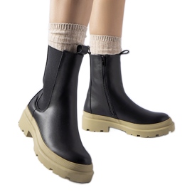 Crne Georgette čizme s maslinastim potplatom crna