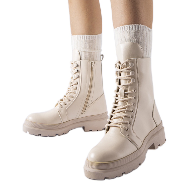 Bež ravne čizme sa Zacharie štitnikom