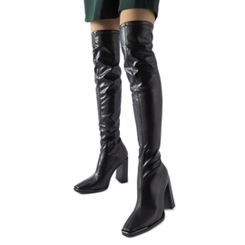 Crne klasične čizme na visoku petu iz Faubourga crna