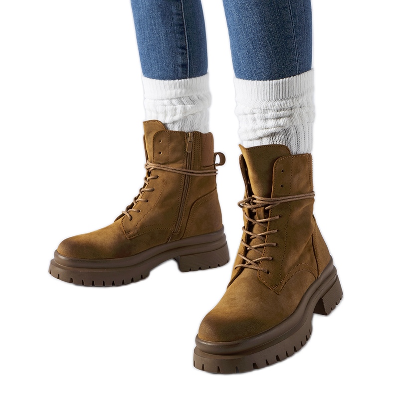 Smeđe čizme s izlizanim vrhom iz Vadnaisa smeđa