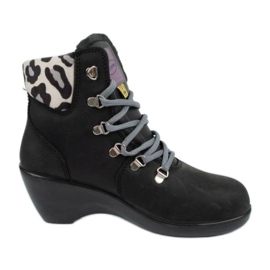 Zaštitne radne čizme Lavoro W 6033.05 crno