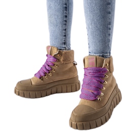 Smeđe izolirane Ottiol tenisice s platformom smeđa