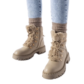 Bež radničke hlače s ukrasnim krznom iz Quarta