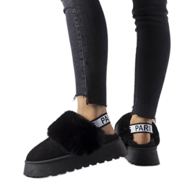 Crne izolirane papuče s elastičnom trakom i Sangro krznom crna