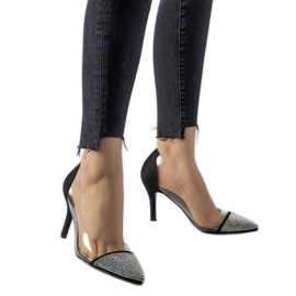Crne visoke potpetice s kubičnim cirkonima i Laceno klirensom crna