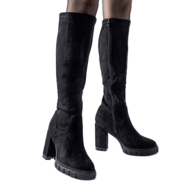 Crne čizme s masivnom Marquette petom crna