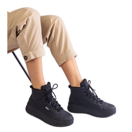 Crne tople čizme Lee Cooper LCJ-23-31-3028L crna