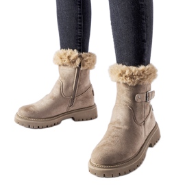 Smeđe izolirane čizme s krznom iz Odette smeđa