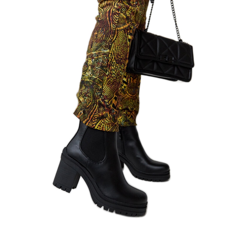 Layman crne gležnjače s niskom petom crno