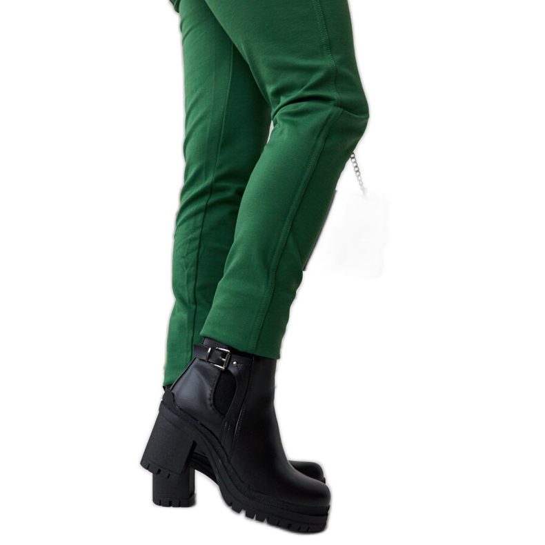 Favale crne gležnjače s niskom petom i omčom za remen crno