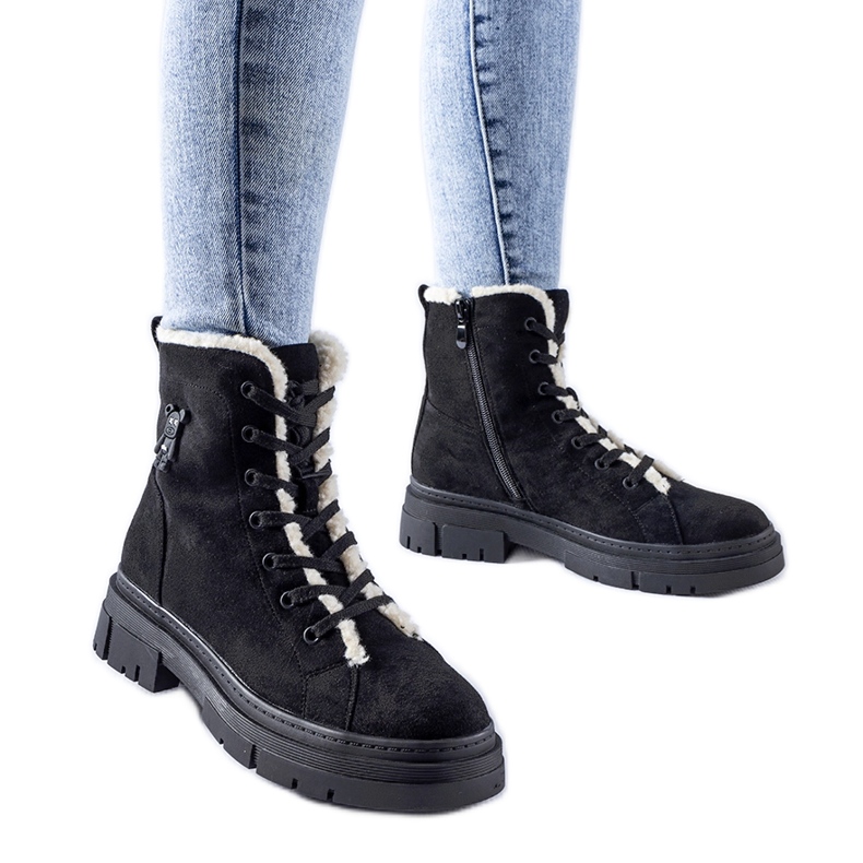 Crne izolirane gležnjače od Pompei eko antilop kože crno