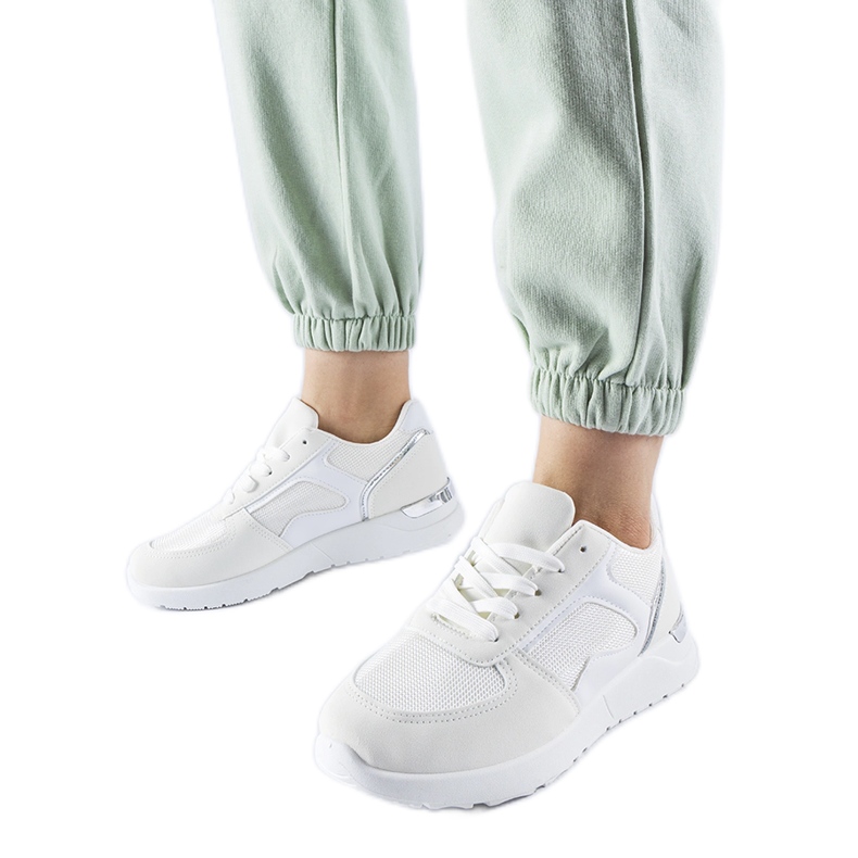 Bijele tenisice izrađene od Gallo kombiniranih materijala bijela