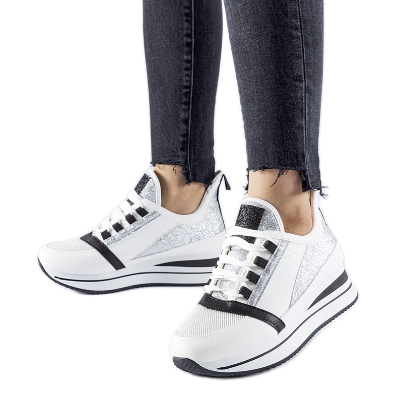 Bijele svjetlucave tenisice na Marce platformu bijela