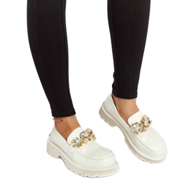 Bež lakirane mokasine Goe NN2N4202