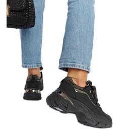 Crne masivne tenisice s Euklidovim kamenčićima crno