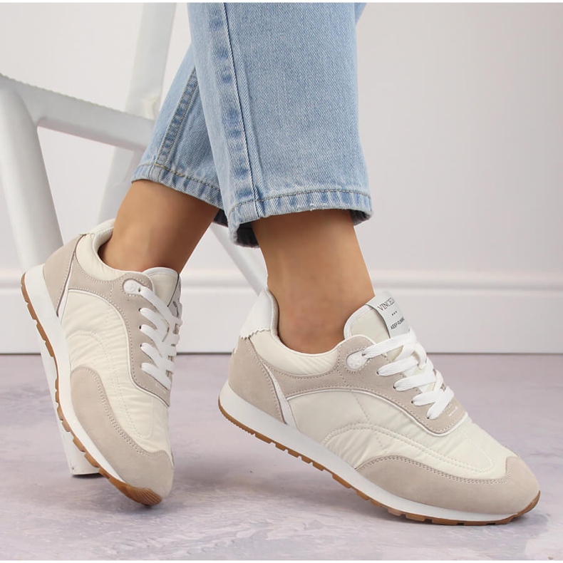 Ženske kožne sportske cipele na vezanje, bež Vinceza 72301