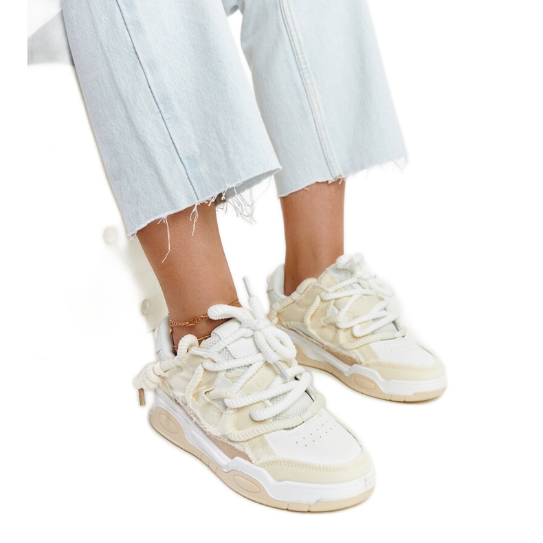 Bež tenisice s umetcima od Melilot tkanine