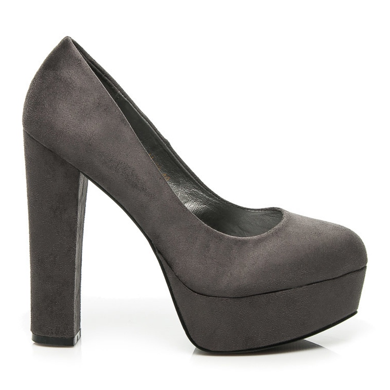 Comer Crpke od antilopa na stupu siva