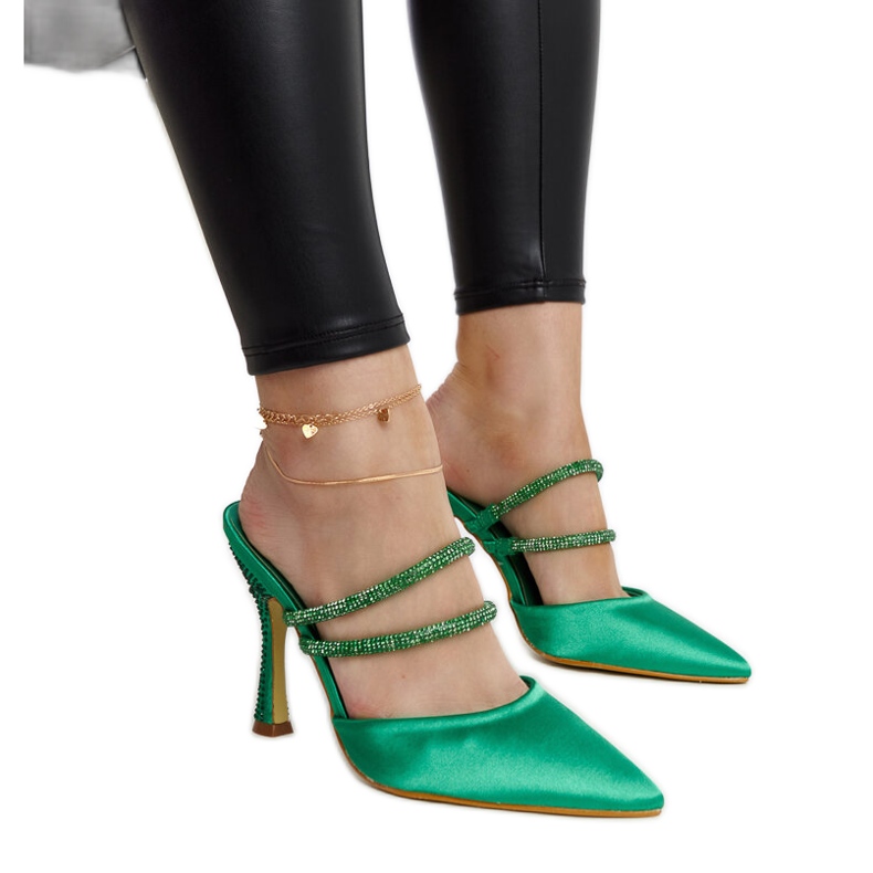 Zelene Raffaelina japanke na visoku petu zelena