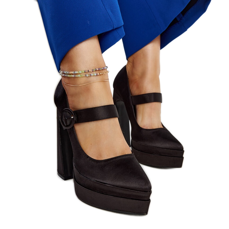 Mikea crne cipele na visoku petu crno