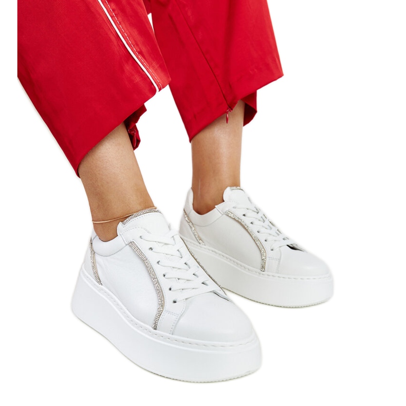 Karino bijele kožne tenisice sa kamenčićima bijela