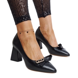 Vinceza Crne kožne cipele s visokom petom iz Vinceze crna