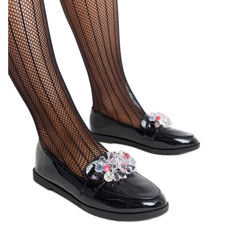 Crne lakirane mokasinke s Mirela kristalima crno