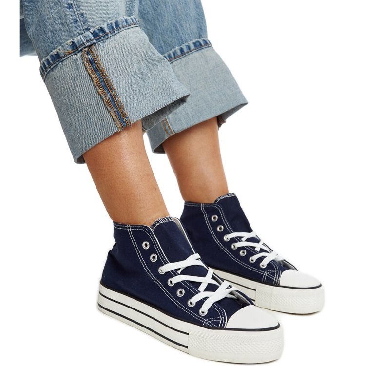 Mornarskoplave visoke tenisice s debelim potplatom marke Bagy plava