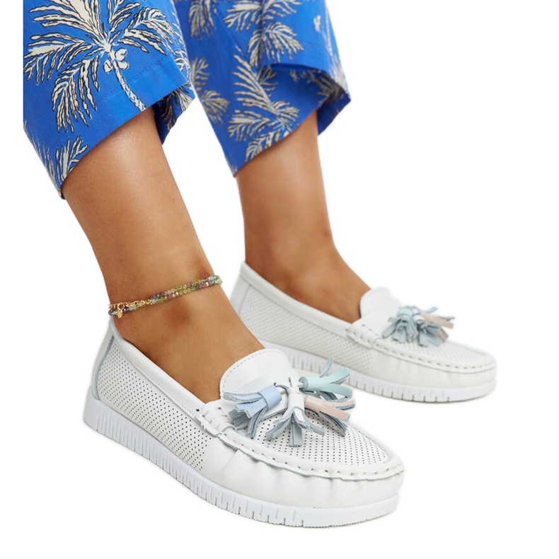 Aune bijele kožne natikače s resama bijela