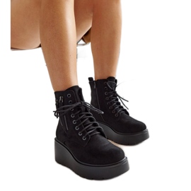 Safiya crne izolirane čizme na klin od brušene kože crna