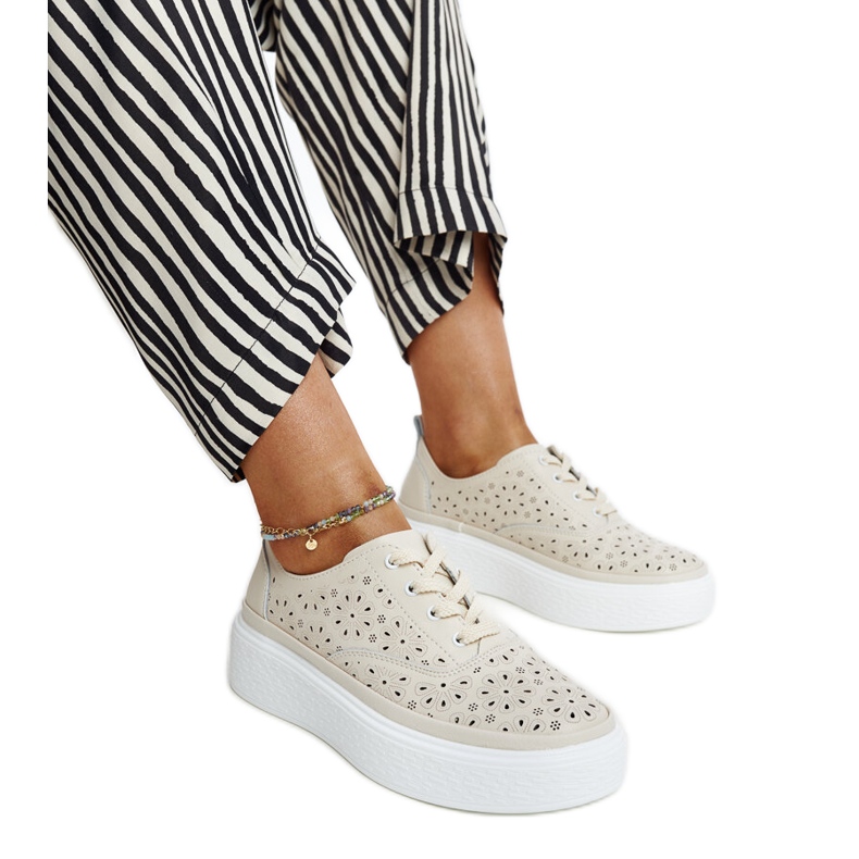 Bež kožne sportske cipele