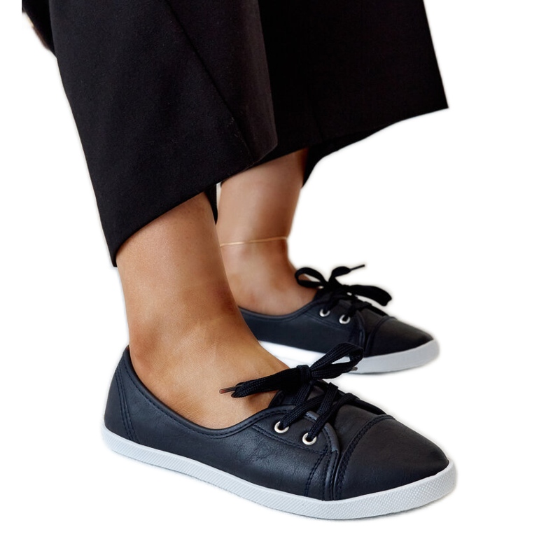 Mornarsko plave slip-on tenisice od Knudsen eko kože plava