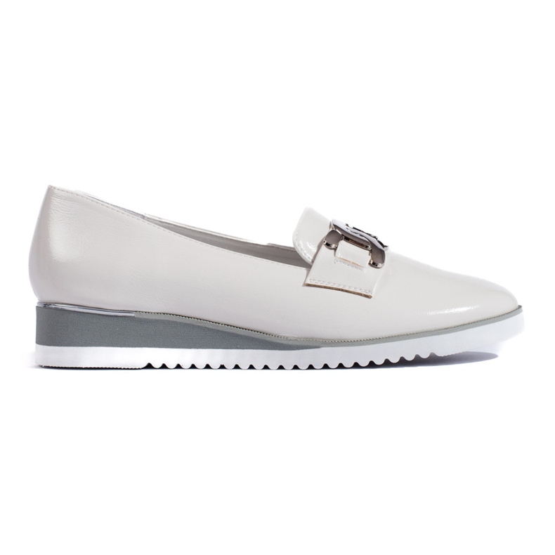 Goodin Lordovi bijelih žena na platformi bijela