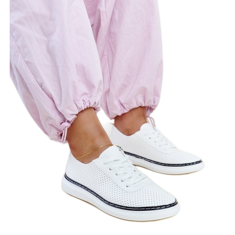 Bijelo-crne ažur tenisice Biserka bijela