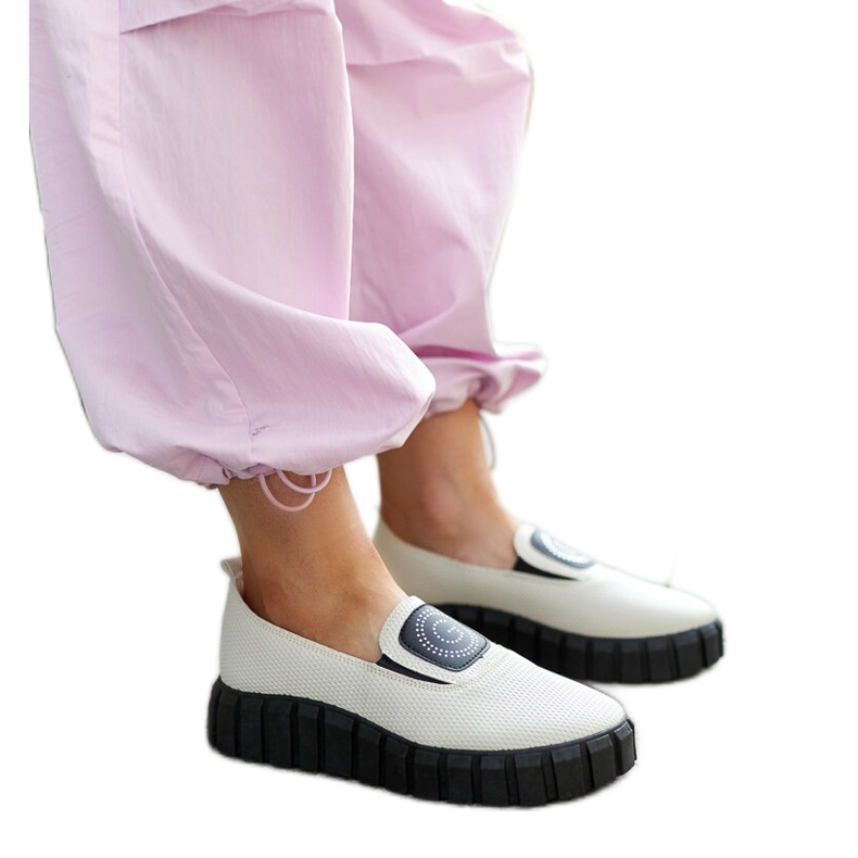 Bež cipele s masivnim Teska potplatom