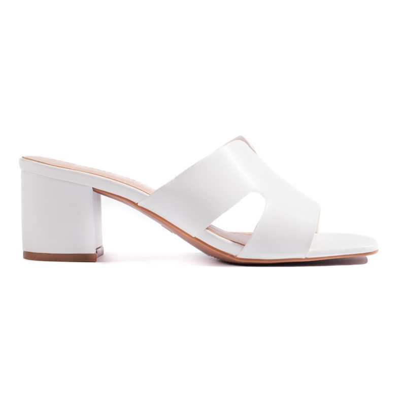 Bijele ženske japanke na visoku petu bijela