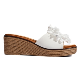 Mule na tanke cipele od bijele antilop kože bijela