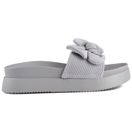 Sive ženske japanke s mašnom na debelom potplatu siva