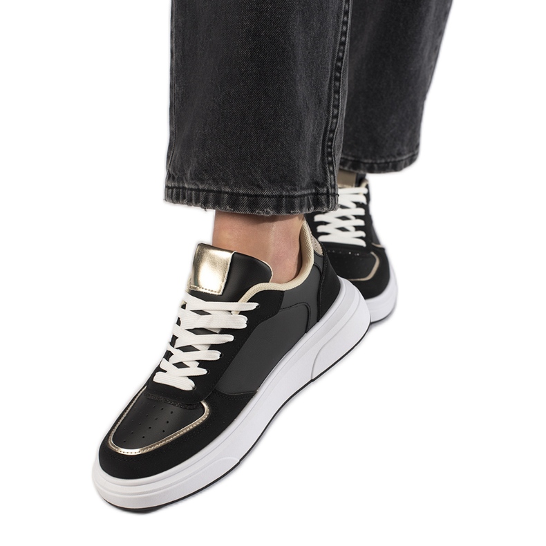 Ženske crne tenisice crno