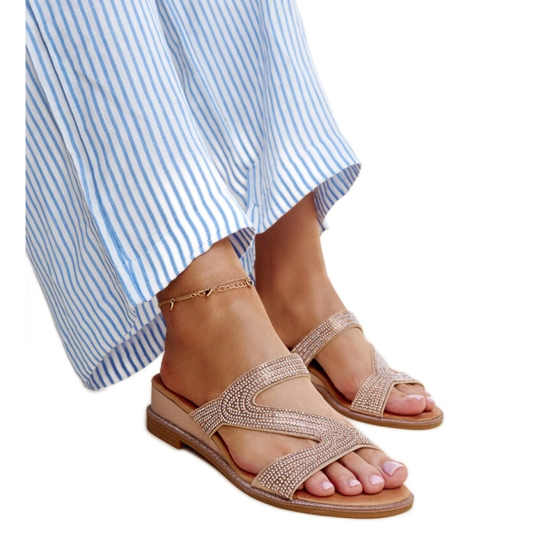 Ružičaste papuče s niskim klinom marke Asker ružičasta