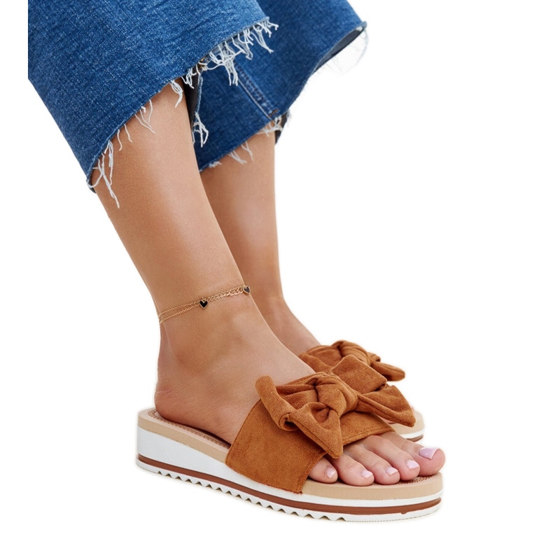 Mikhailine smeđe mule s niskom petom smeđa