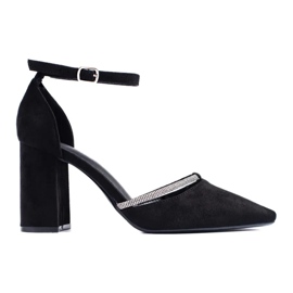 Crne cipele s visokom petom od antilopa crna