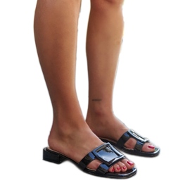 Crne lakirane papuče s Mancinia kožnim umetkom crna