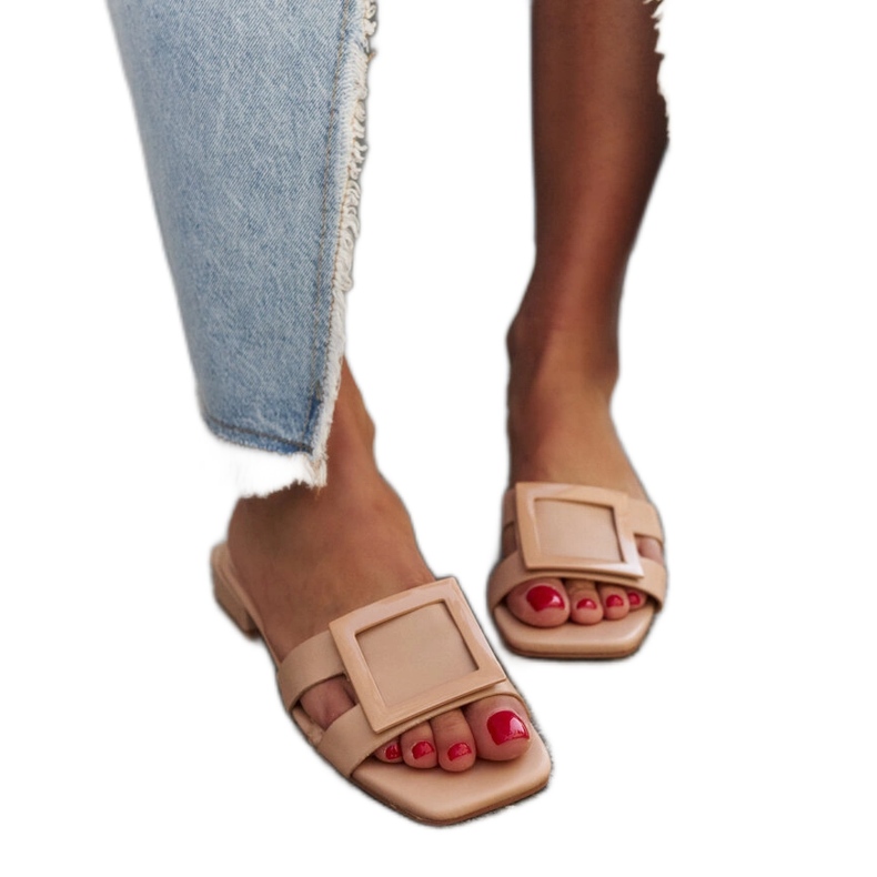 Wilia japanke bež boje s kožnim umetkom