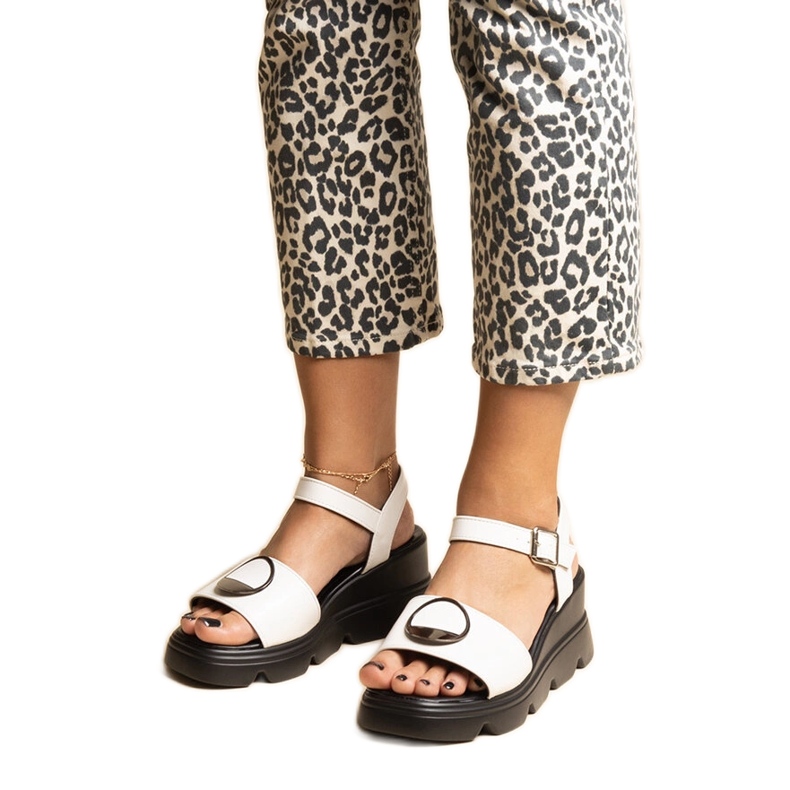 Bijele wedge sandale od Maddison eko kože bijela