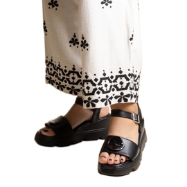 Crne sandale na wedges od Maddison eko kože crna