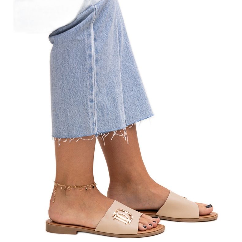 Bež tobogani s kopčom Almeite