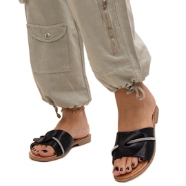 Šeširi ukrašeni remenom sa Amari cirkonima crno