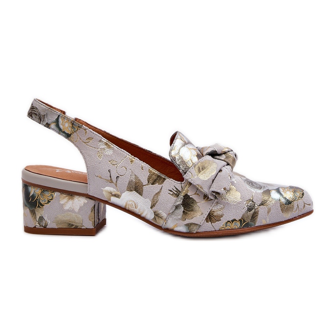 Ženske kožne sandale na nisku petu s cvjetićima Maciejka N6539-38 Zelena